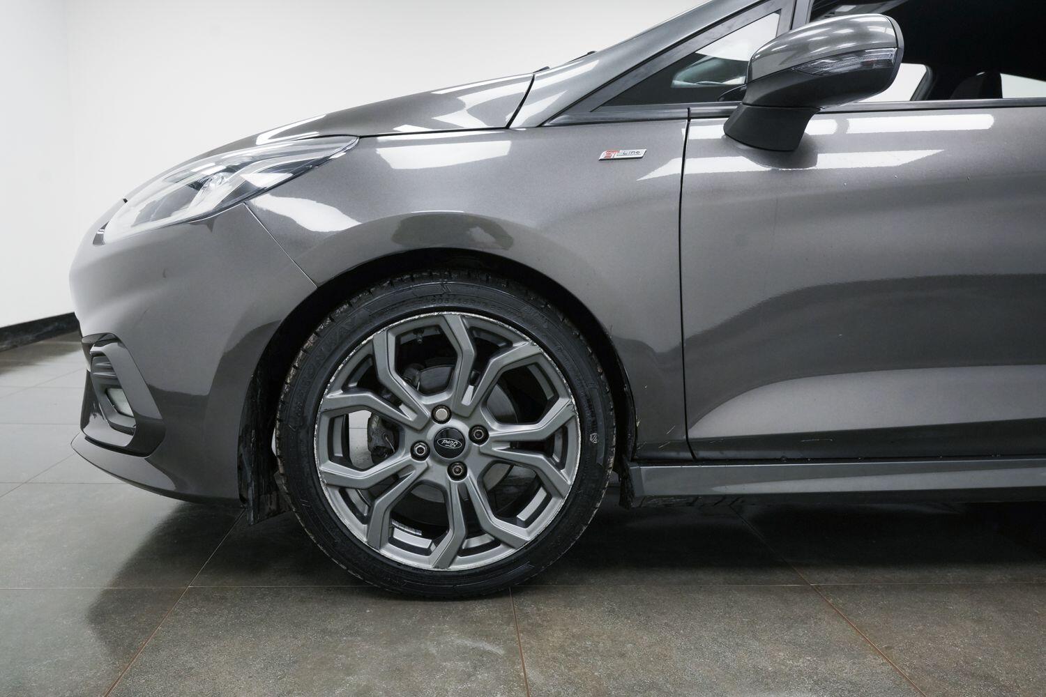 Used Ford Fiesta 2017 for sale - 77166929: Photo 6