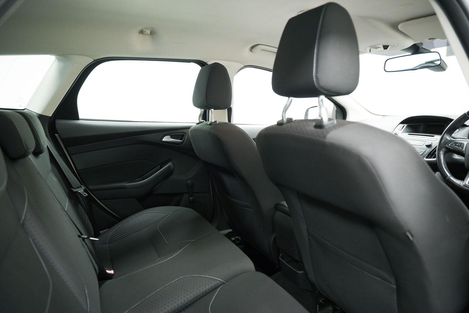 Used Ford Focus 2015 for sale - 76361423: Photo 17