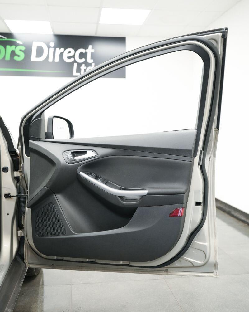 Used Ford Focus 2015 for sale - 76361423: Photo 18