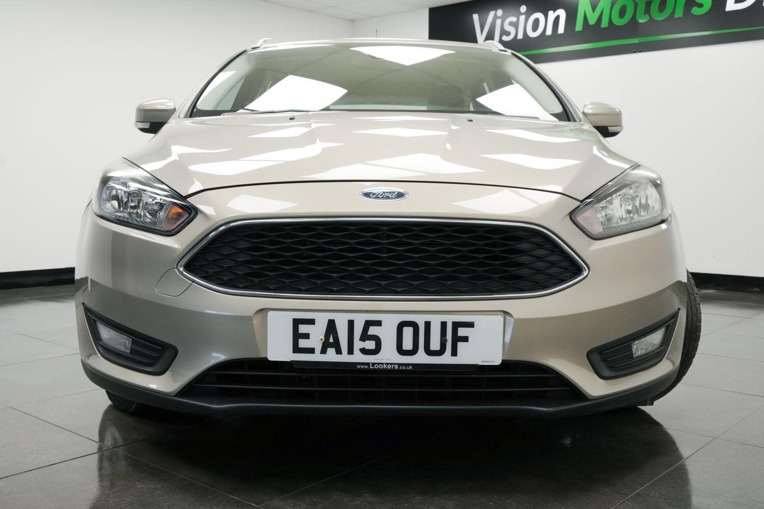 Used Ford Focus 2015 for sale - 76361423: Photo 3