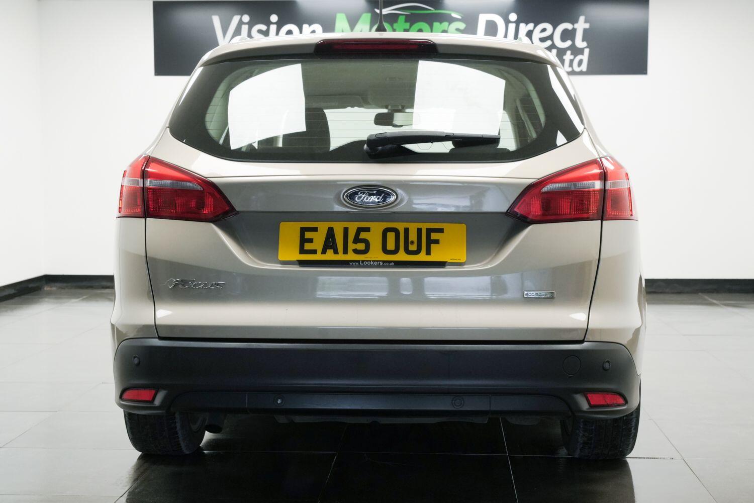 Used Ford Focus 2015 for sale - 76361423: Photo 4