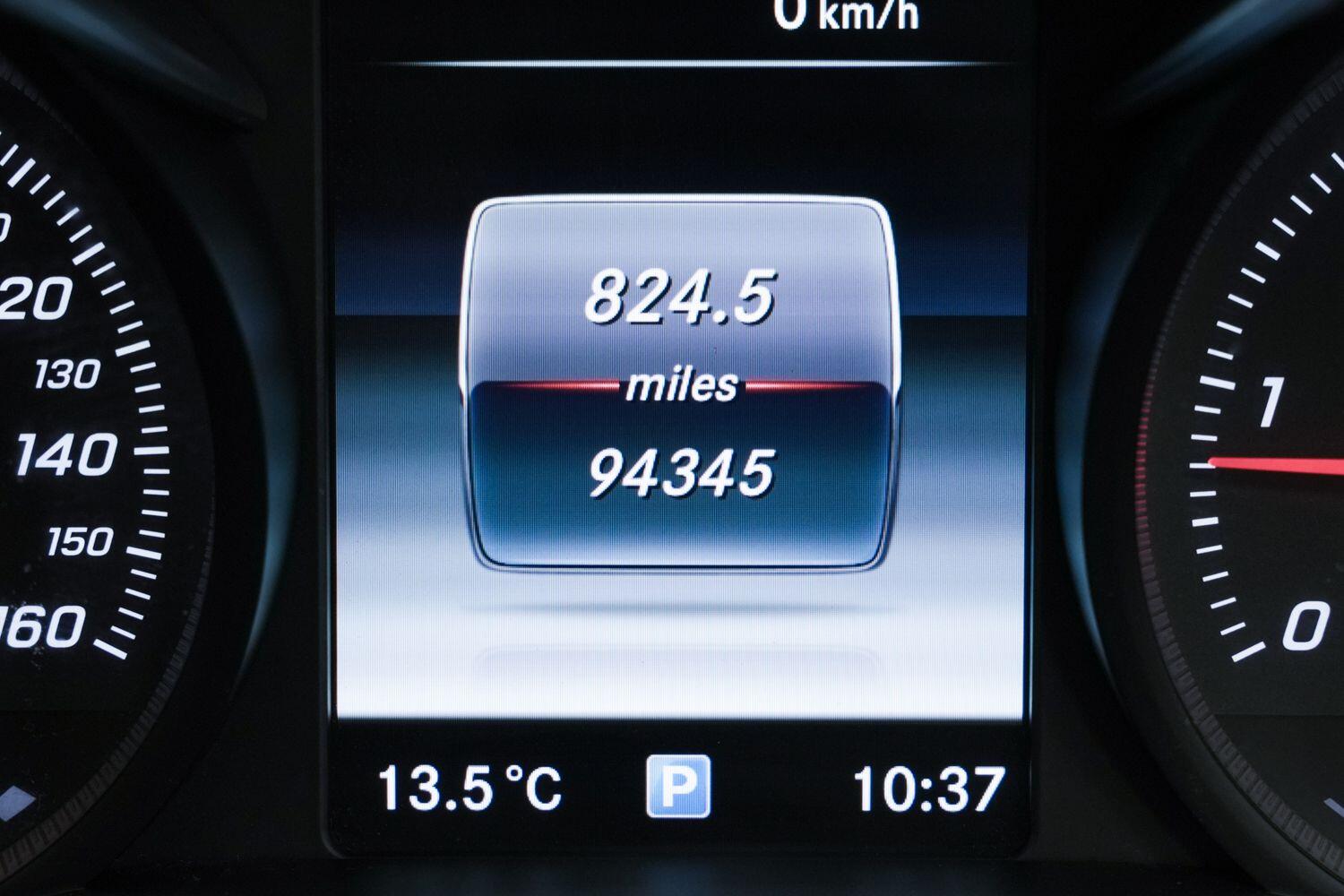 Used Mercedes-Benz C Class 2014 for sale - 76824368: Photo 28