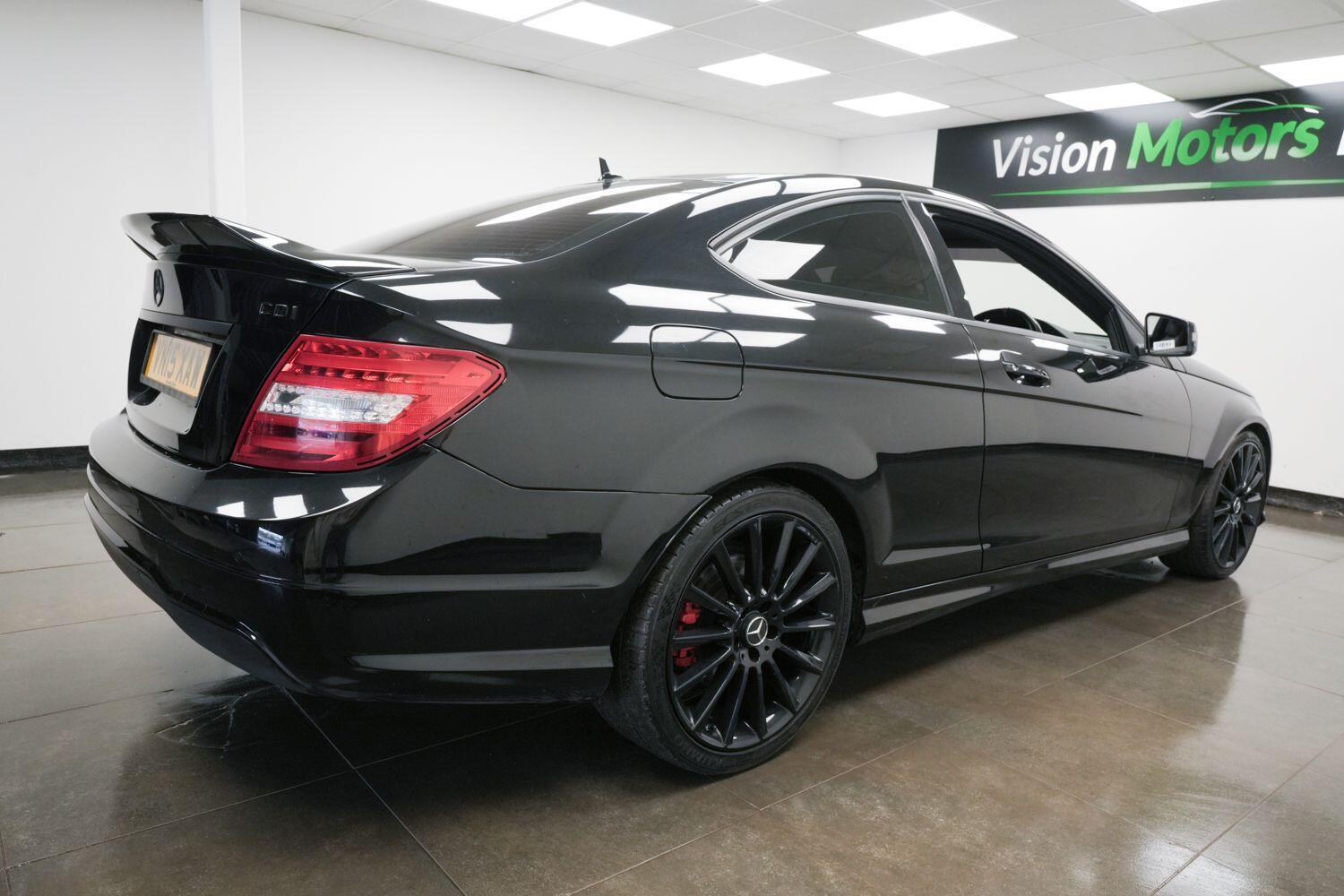 Used Mercedes-Benz C Class for sale - 77633863: Photo 4