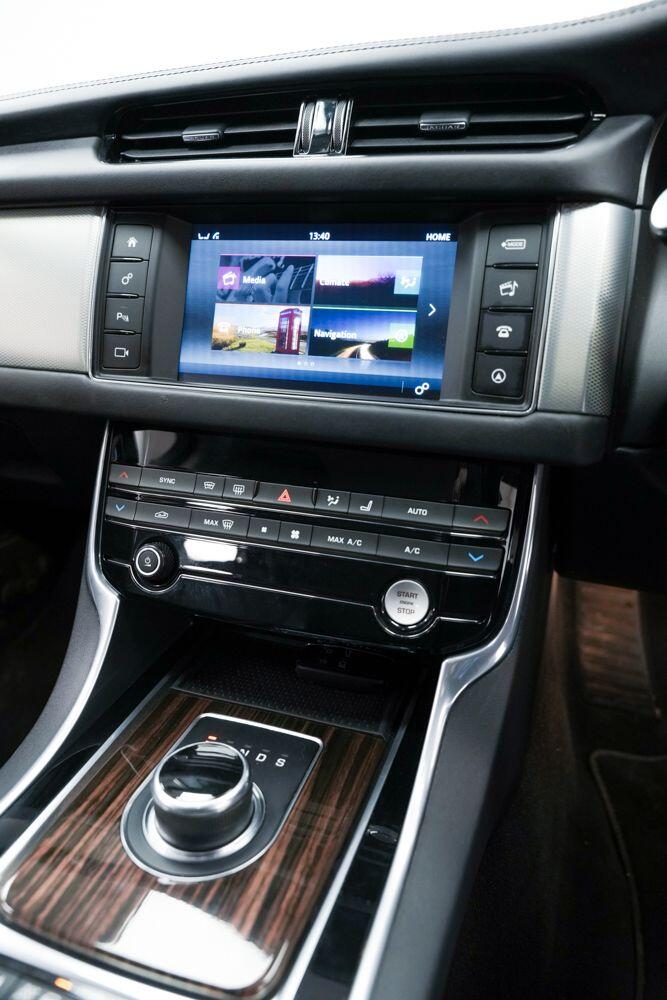 Used Jaguar XF for sale - 76824058: Photo 24