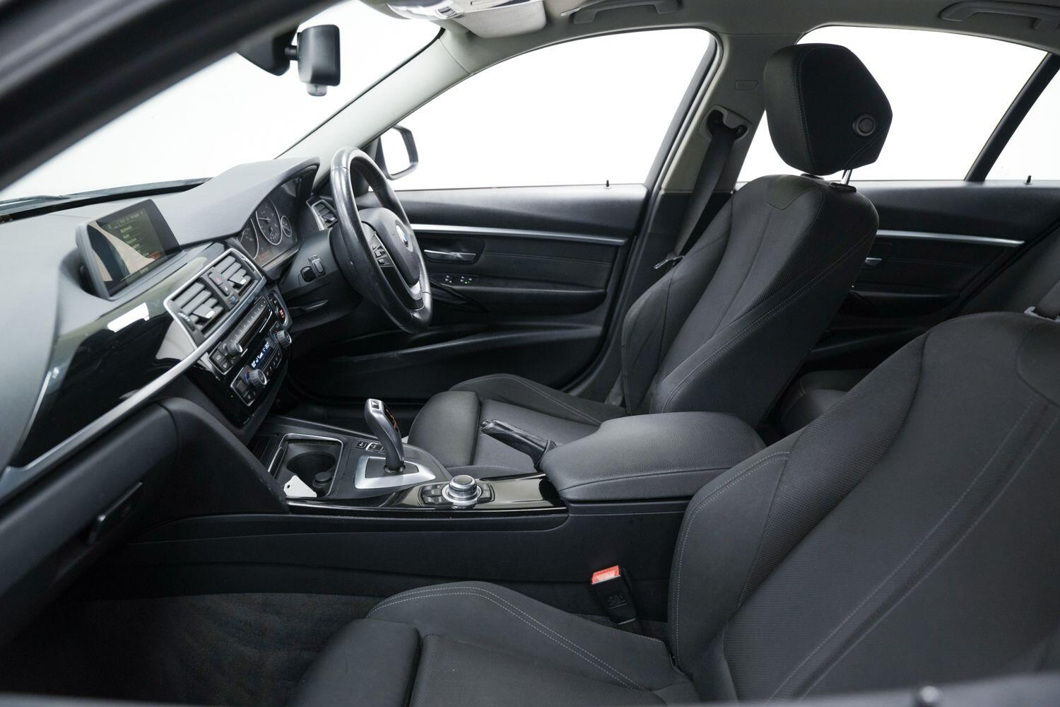 Used BMW 3 Series 2016 for sale - 77455230: Photo 29