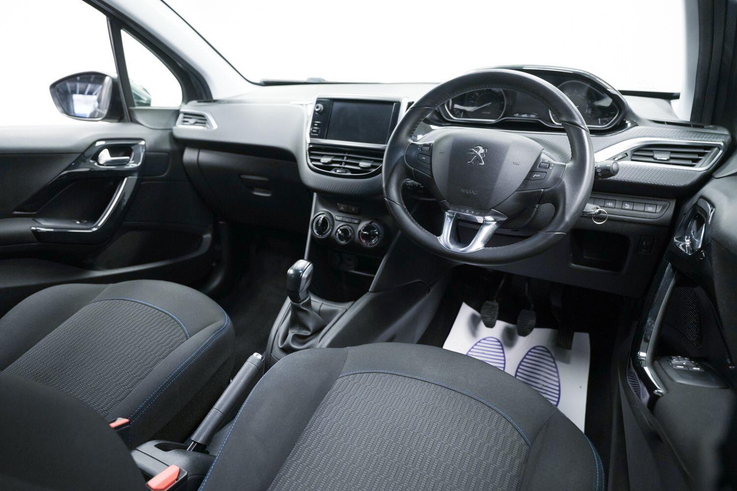 Used Peugeot 208 2019 for sale - 77441188: Photo 10