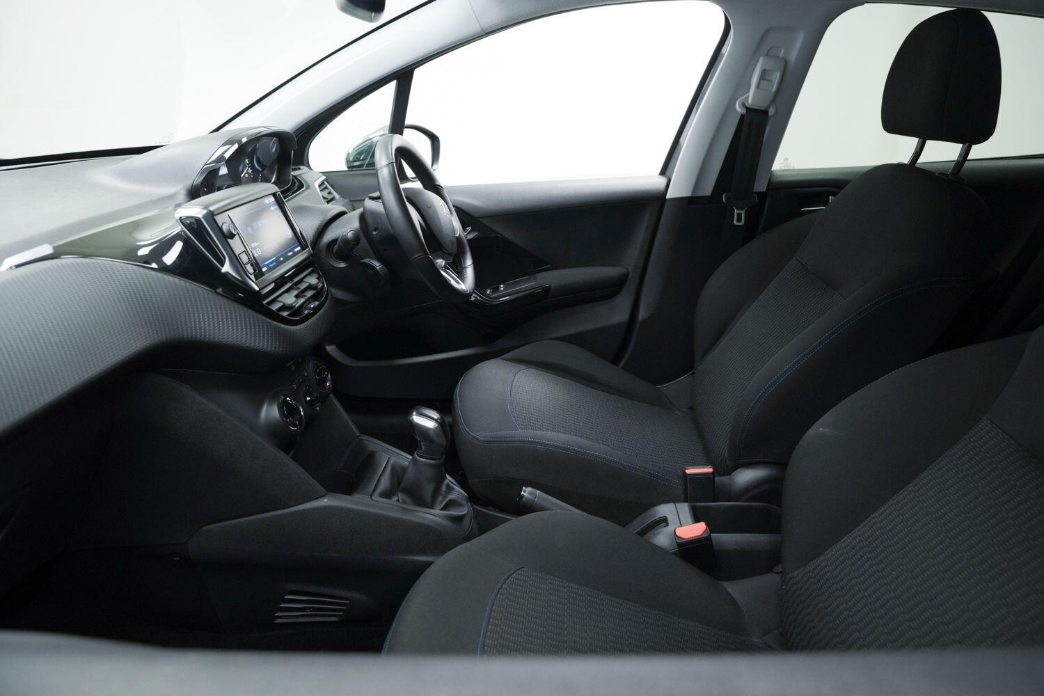 Used Peugeot 208 2019 for sale - 77441188: Photo 28