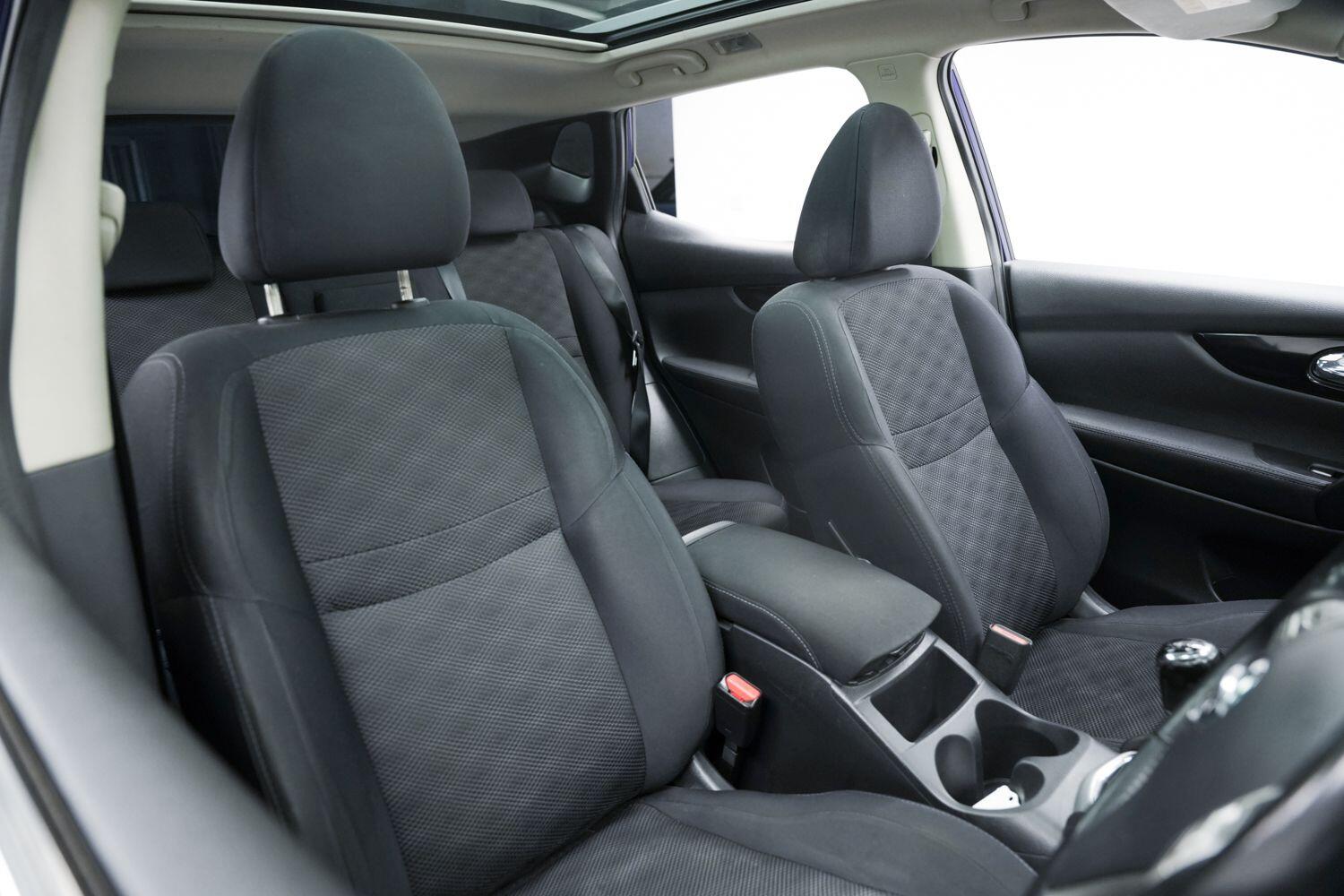 Used Nissan Qashqai 2015 for sale - 77081521: Photo 10