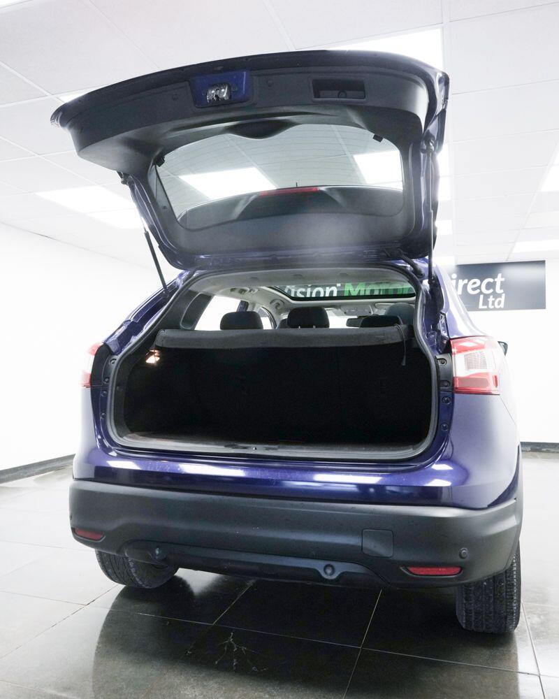 Used Nissan Qashqai 2015 for sale - 77081521: Photo 8