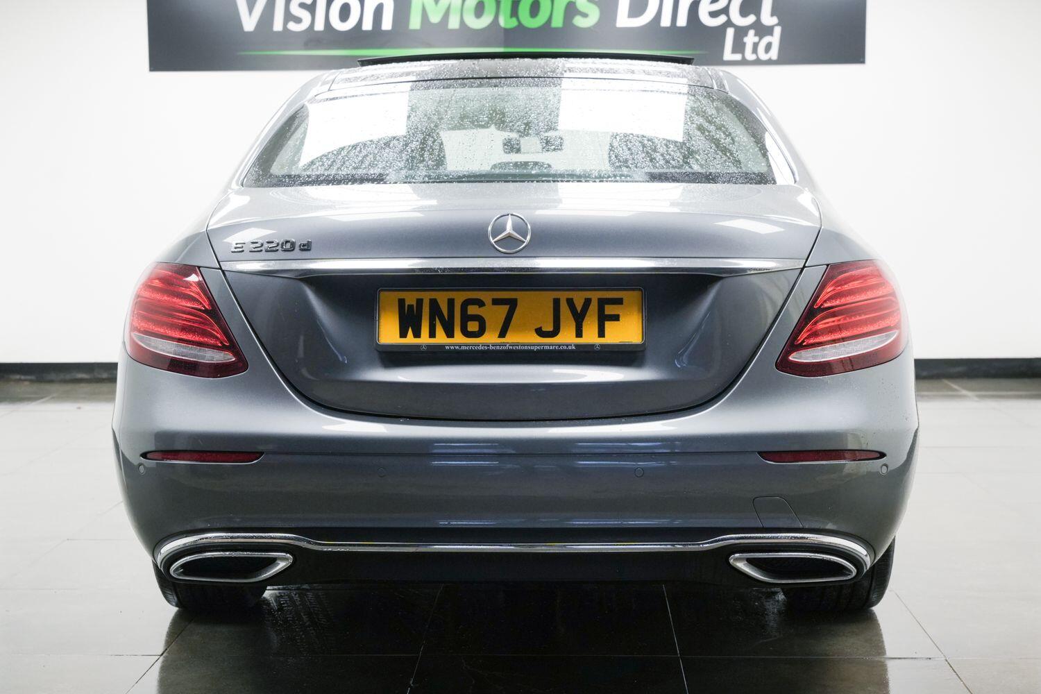 Used Mercedes-Benz E Class 2017 for sale - 77166984: Photo 3