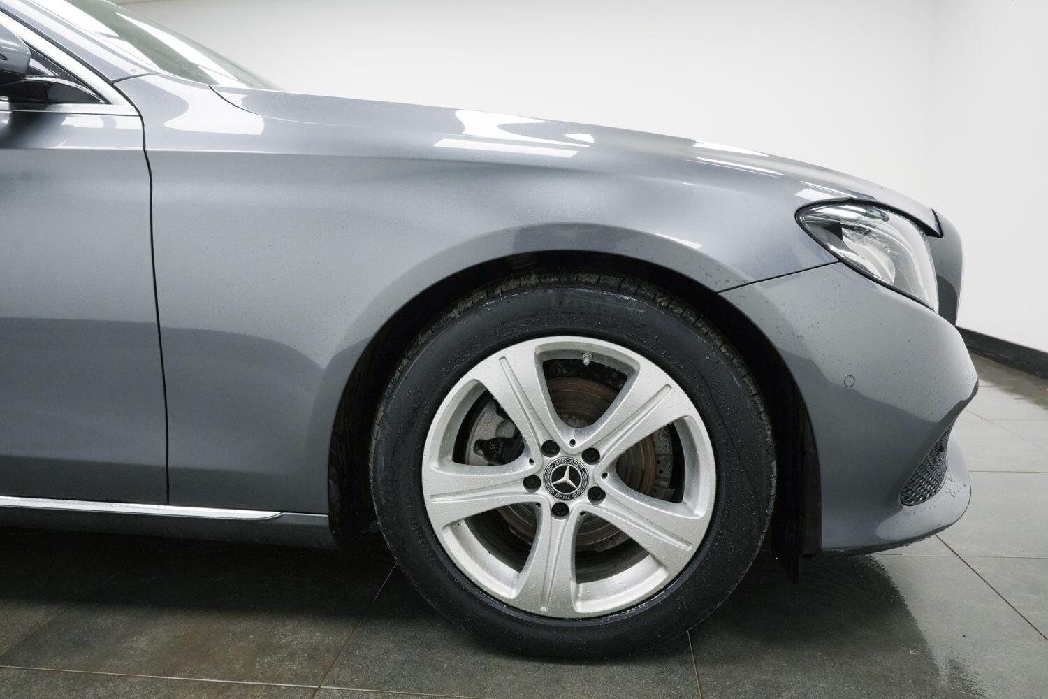 Used Mercedes-Benz E Class 2017 for sale - 77166984: Photo 5