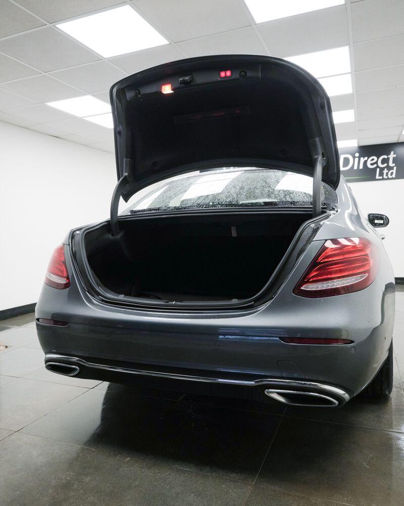 Used Mercedes-Benz E Class 2017 for sale - 77166984: Photo 8