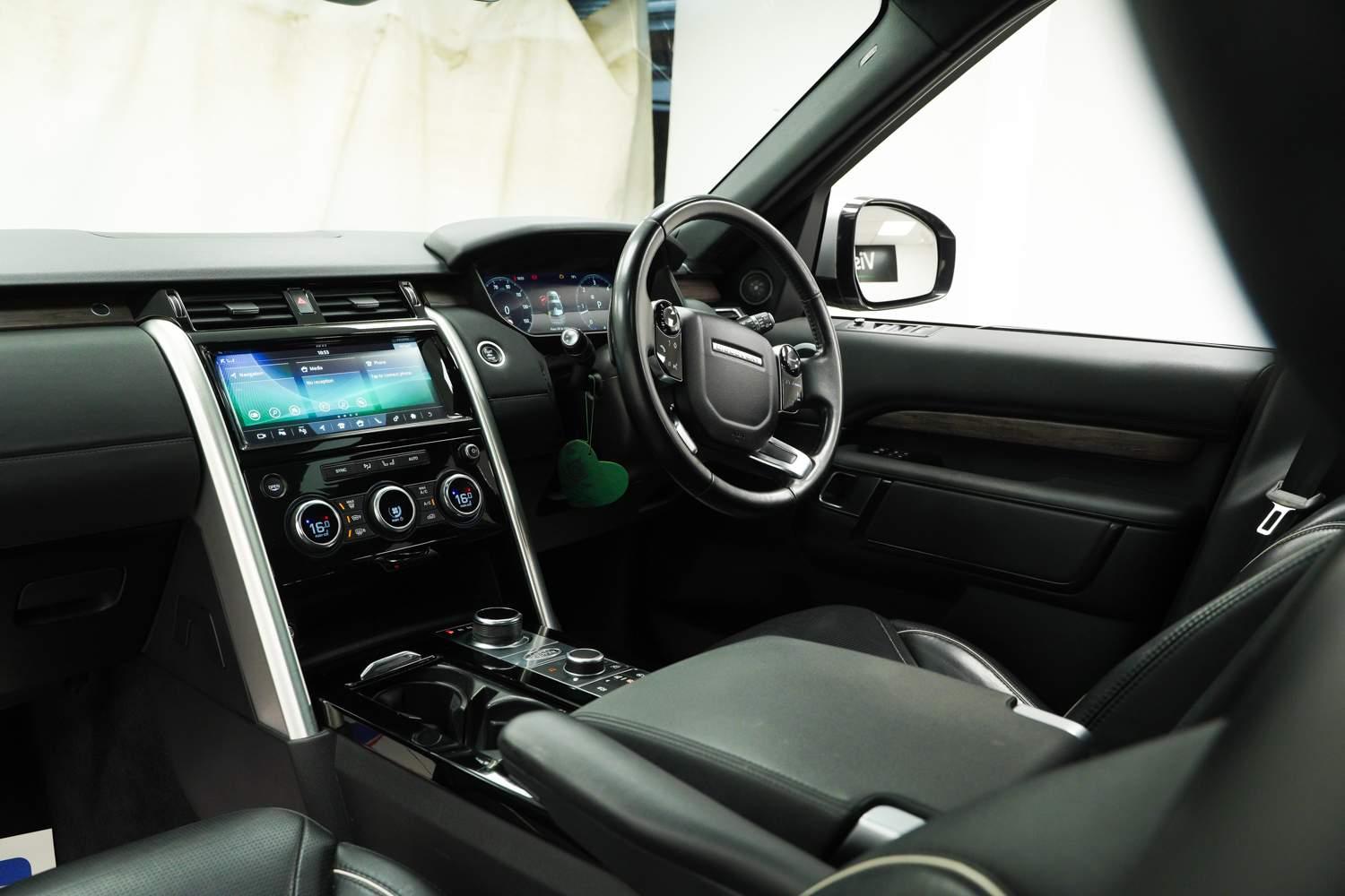 Used Land Rover Discovery 2019 for sale - 76361210: Photo 9