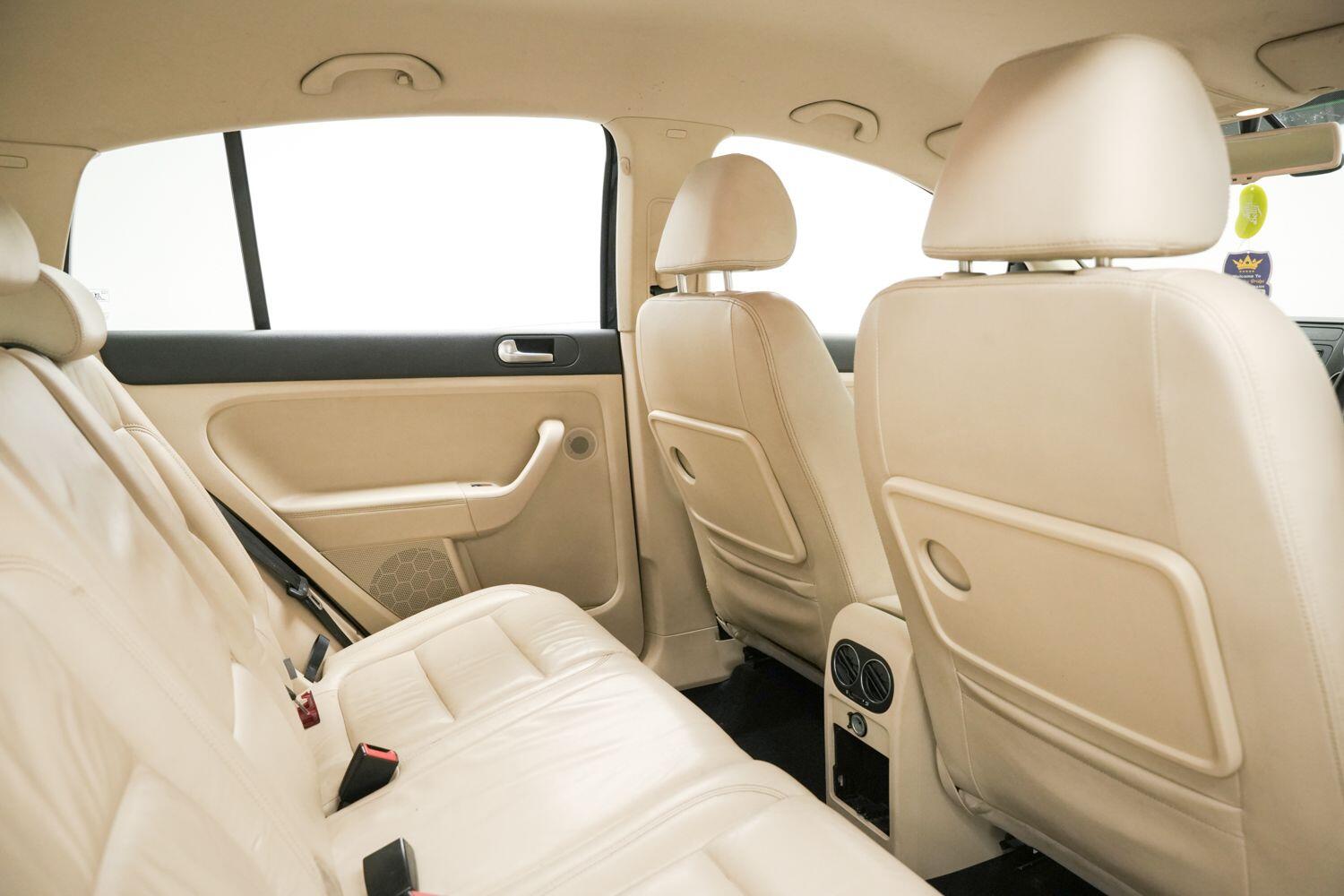 Used Volkswagen Golf Plus 2009 for sale - 77331258: Photo 16