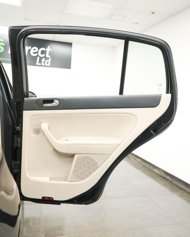 Used Volkswagen Golf Plus 2009 for sale - 77331258: Photo 18