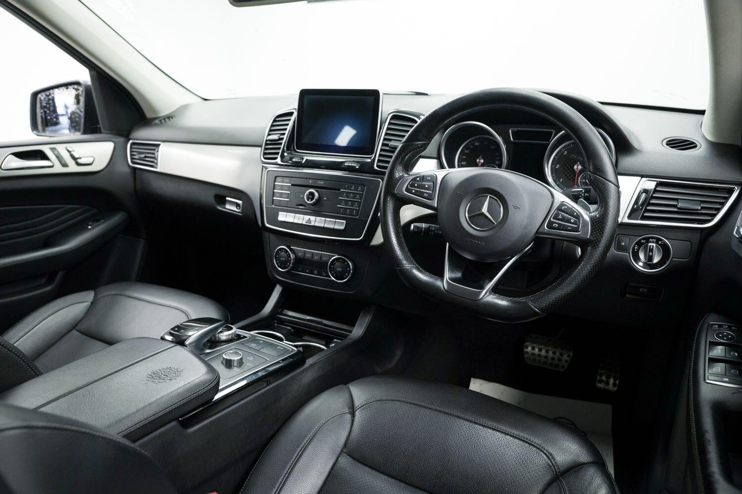 Used Mercedes-Benz GLE 2015 for sale - 77386821: Photo 11