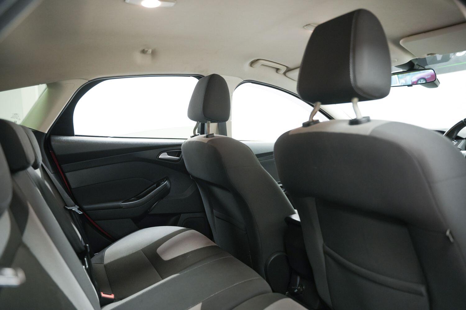 Used Ford Focus for sale - 77267861: Photo 16