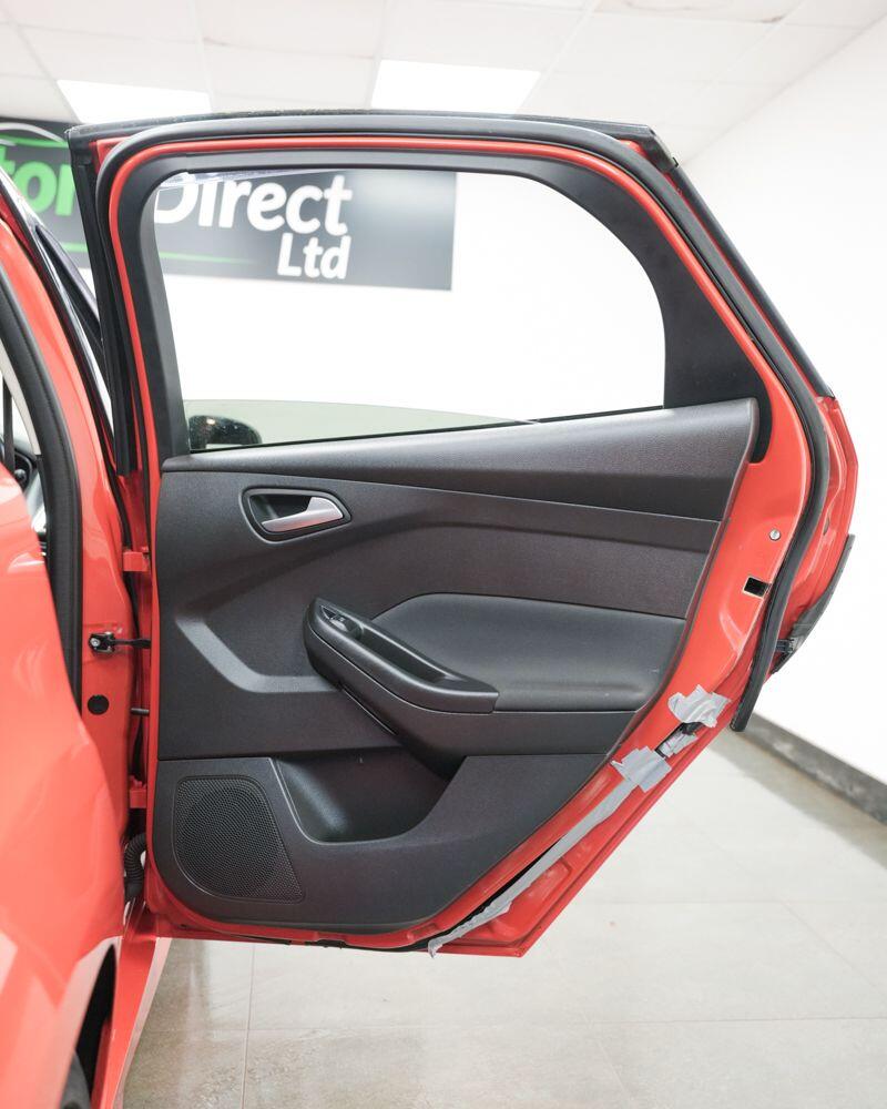 Used Ford Focus for sale - 77267861: Photo 18