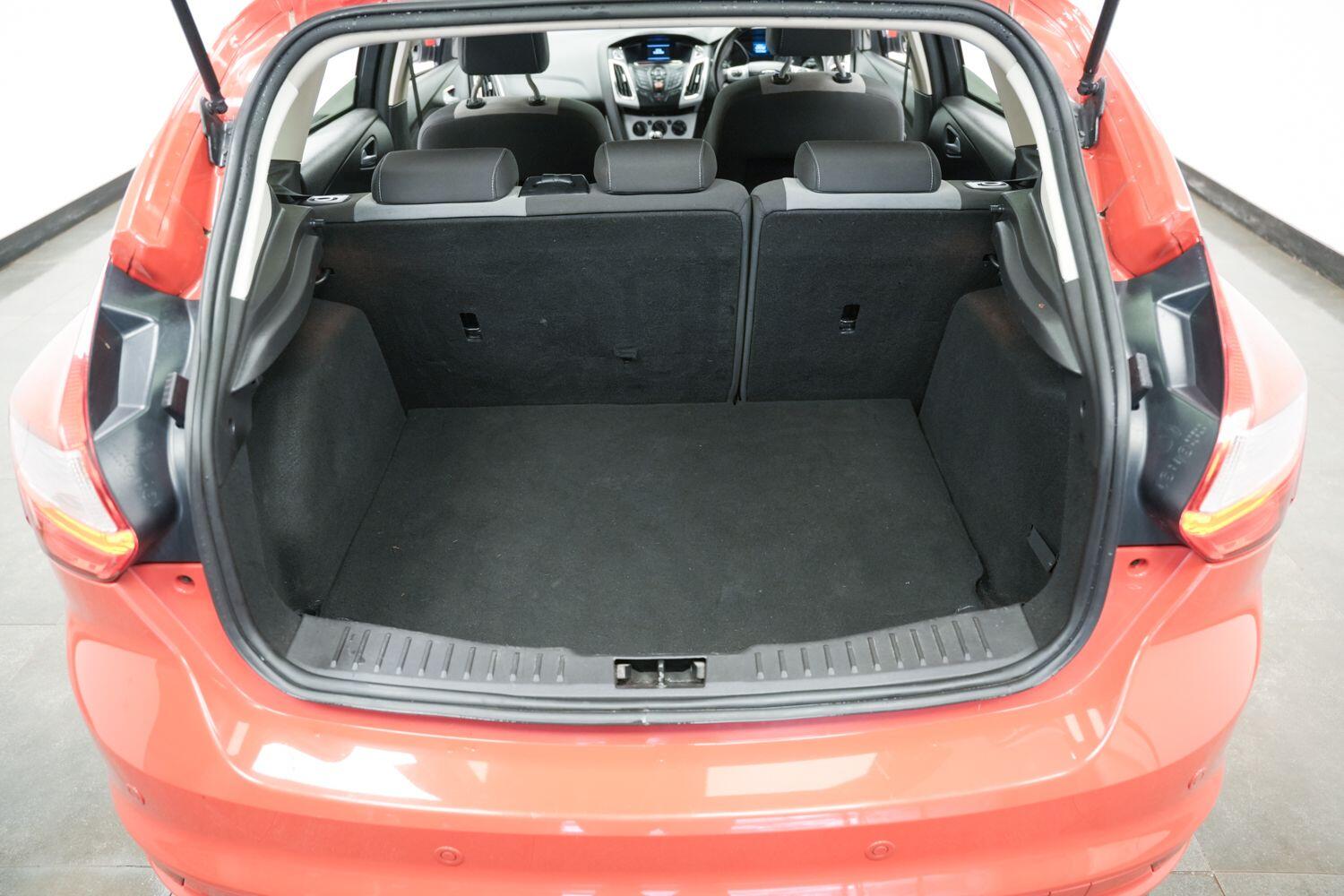 Used Ford Focus for sale - 77267861: Photo 9