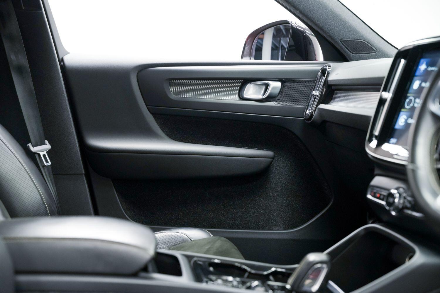 Used Volvo XC40 for sale - 77633622: Photo 22