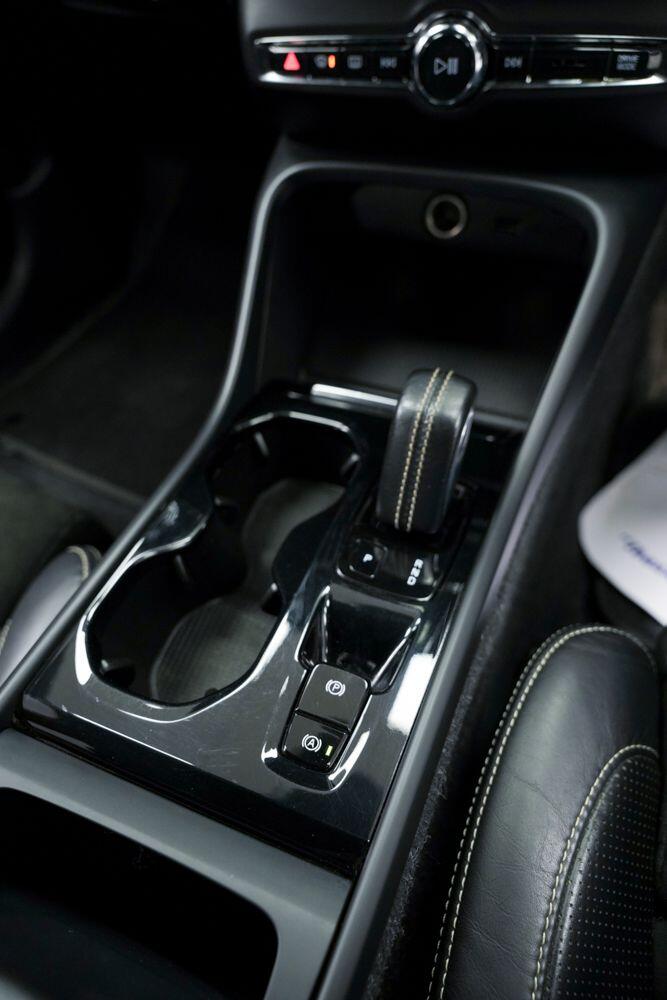 Used Volvo XC40 for sale - 77633622: Photo 23