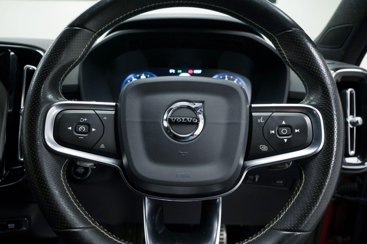 Used Volvo XC40 for sale - 77633622: Photo 25