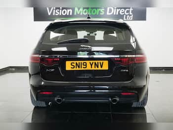 Used Jaguar XF 2019 for sale - 79634417: Photo