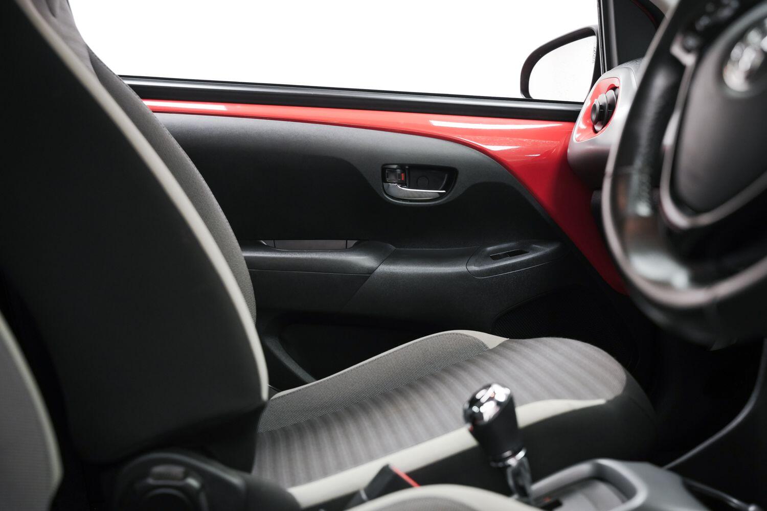 Used Toyota AYGO 2019 for sale - 76166784: Photo 21