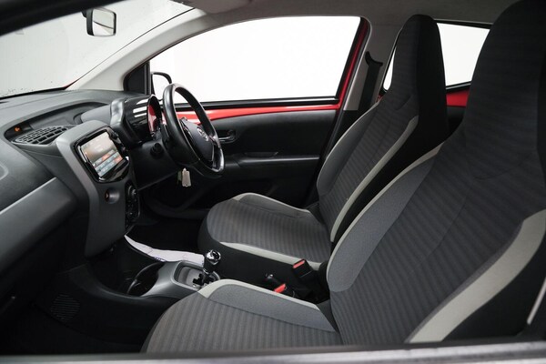 Used Toyota AYGO 2019 for sale - 76166784: Photo 25