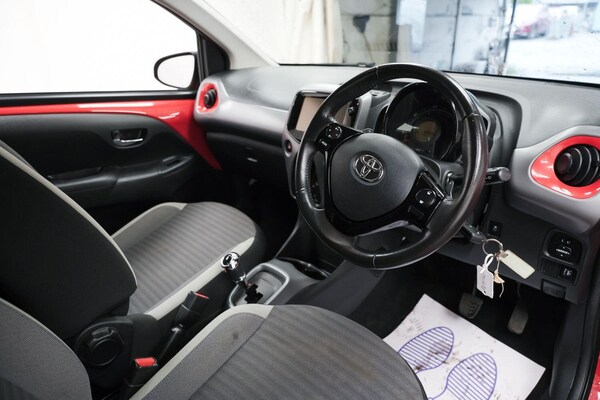Used Toyota AYGO 2019 for sale - 76166784: Photo 9