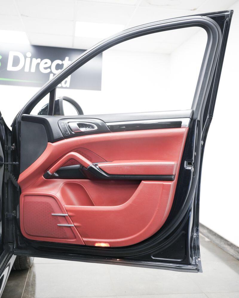 Used Porsche Cayenne 2013 for sale - 77190432: Photo 20