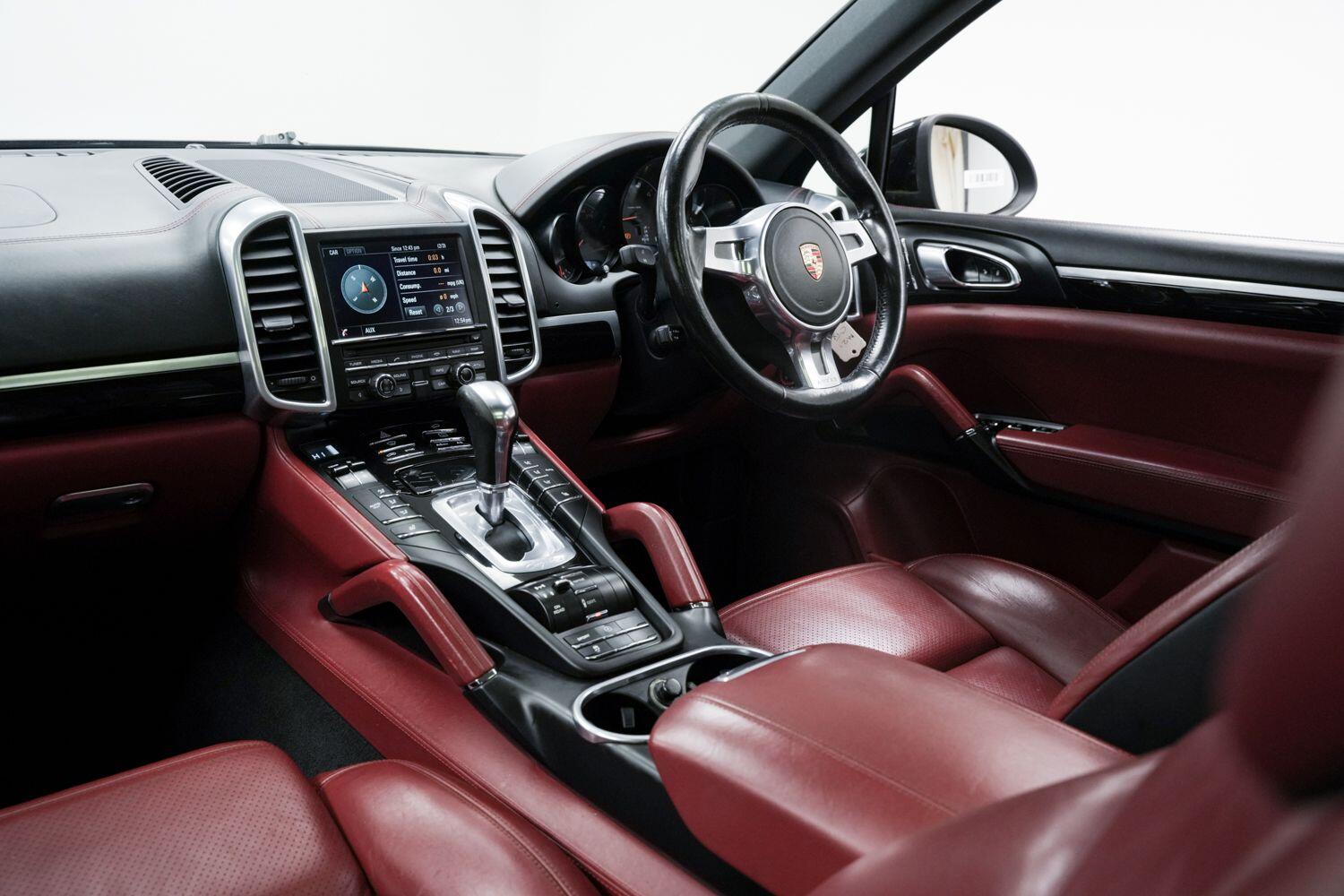 Used Porsche Cayenne 2013 for sale - 77190432: Photo 22