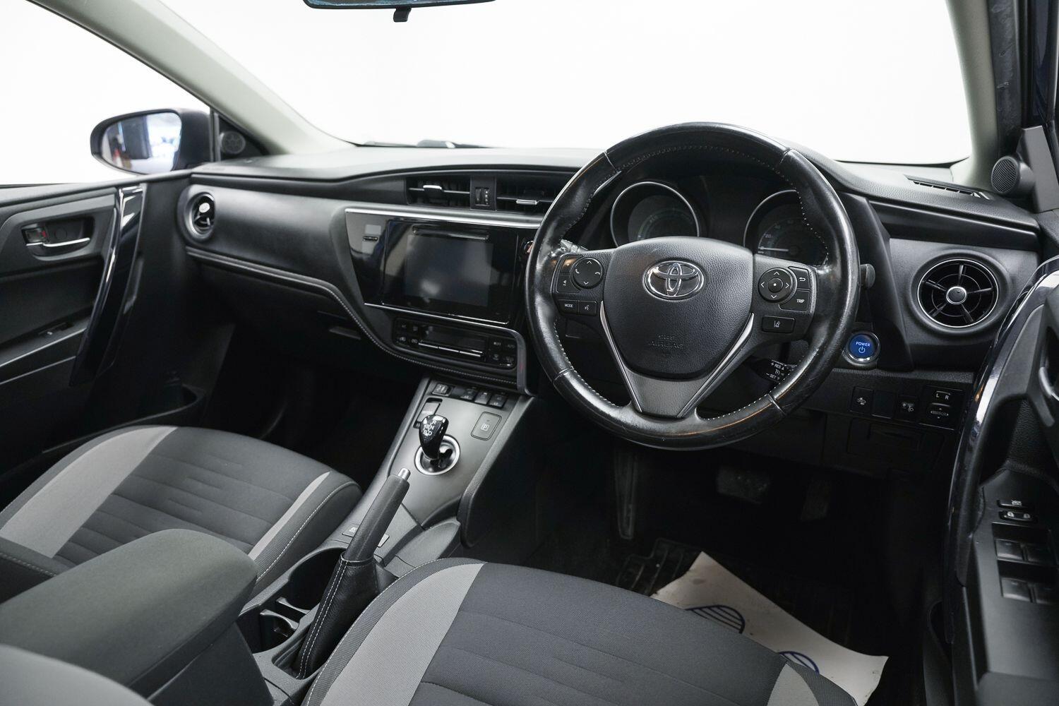 Used Toyota Auris 2017 for sale - 77898169: Photo 10