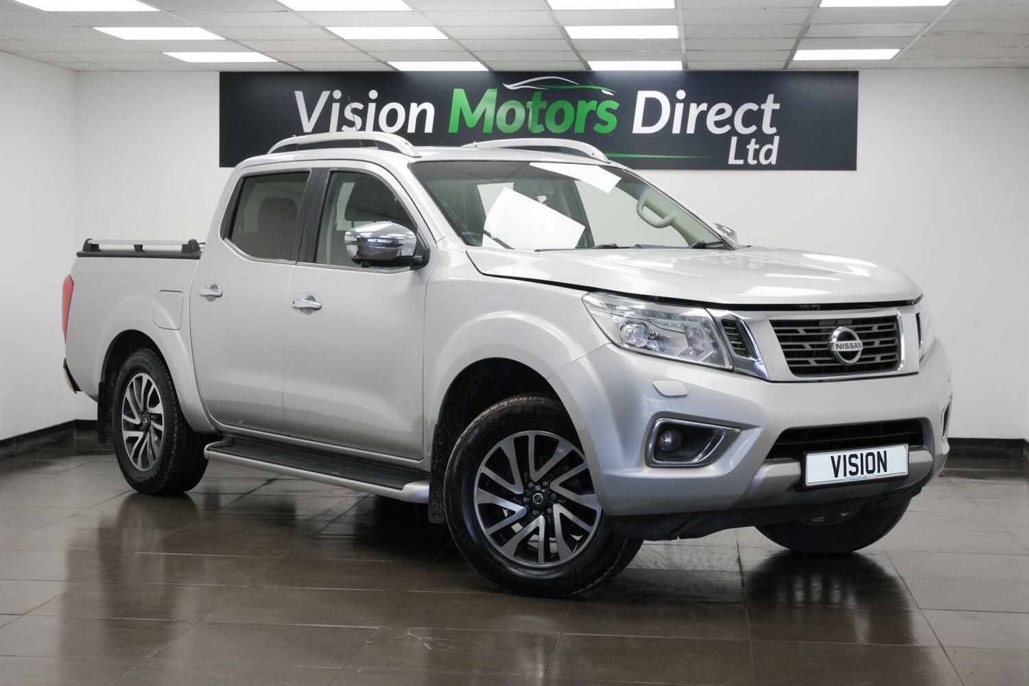 Used Nissan Navara 2017 for sale - 77624880: Photo 1