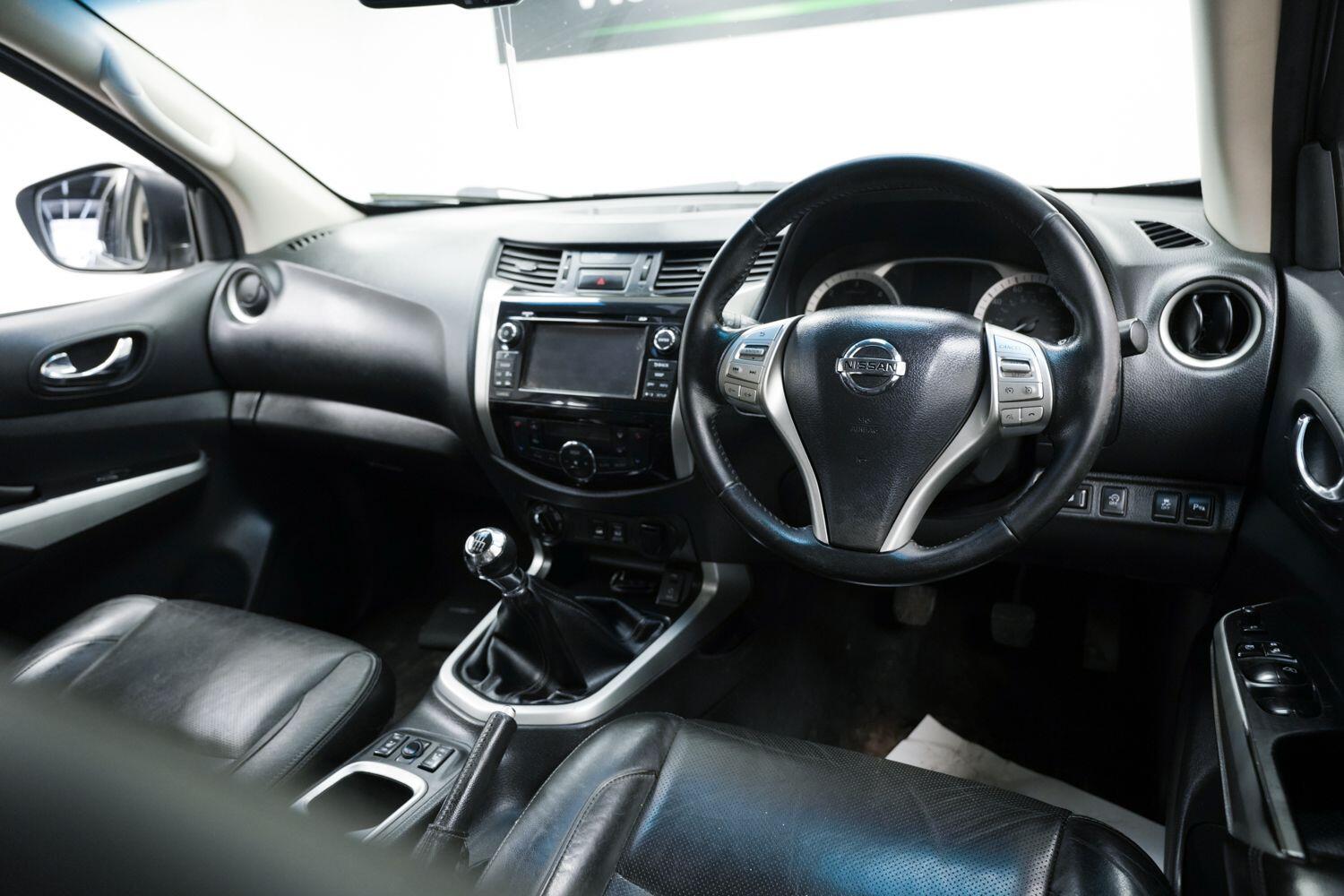 Used Nissan Navara 2017 for sale - 77624880: Photo 10