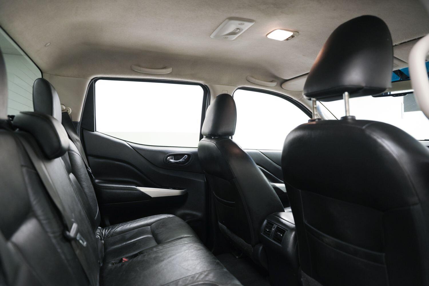 Used Nissan Navara 2017 for sale - 77624880: Photo 15