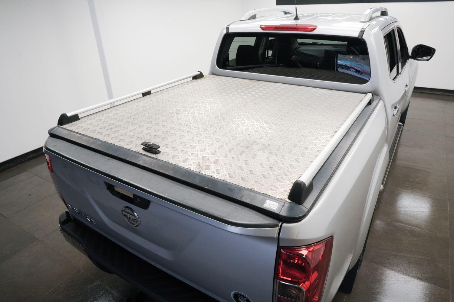 Used Nissan Navara 2017 for sale - 77624880: Photo 8