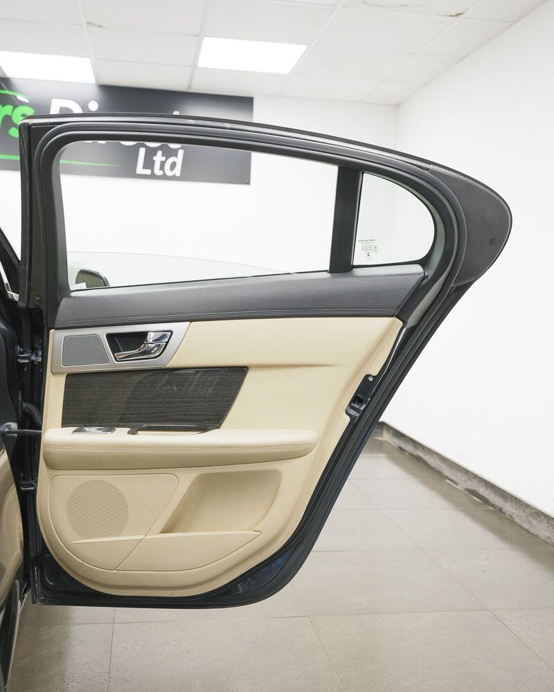 Used Jaguar XF 2015 for sale - 77898593: Photo 18