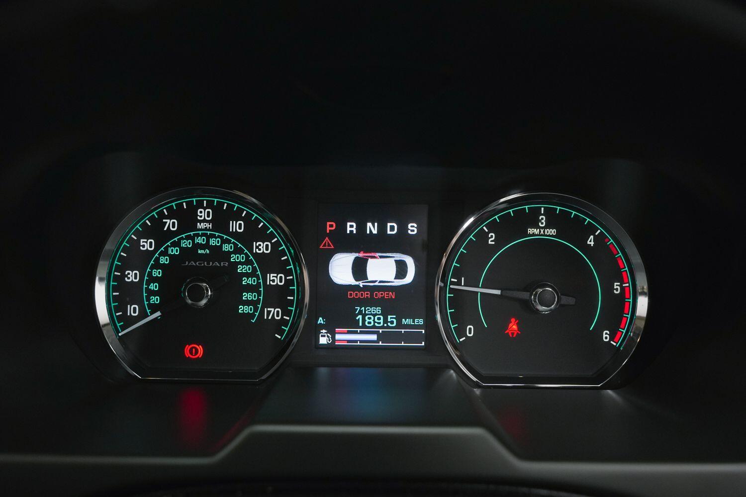 Used Jaguar XF 2015 for sale - 77898593: Photo 28