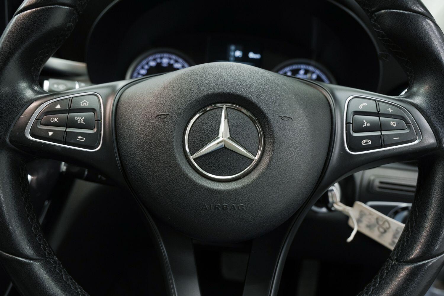 Used Mercedes-Benz C Class 2017 for sale - 76550395: Photo 24