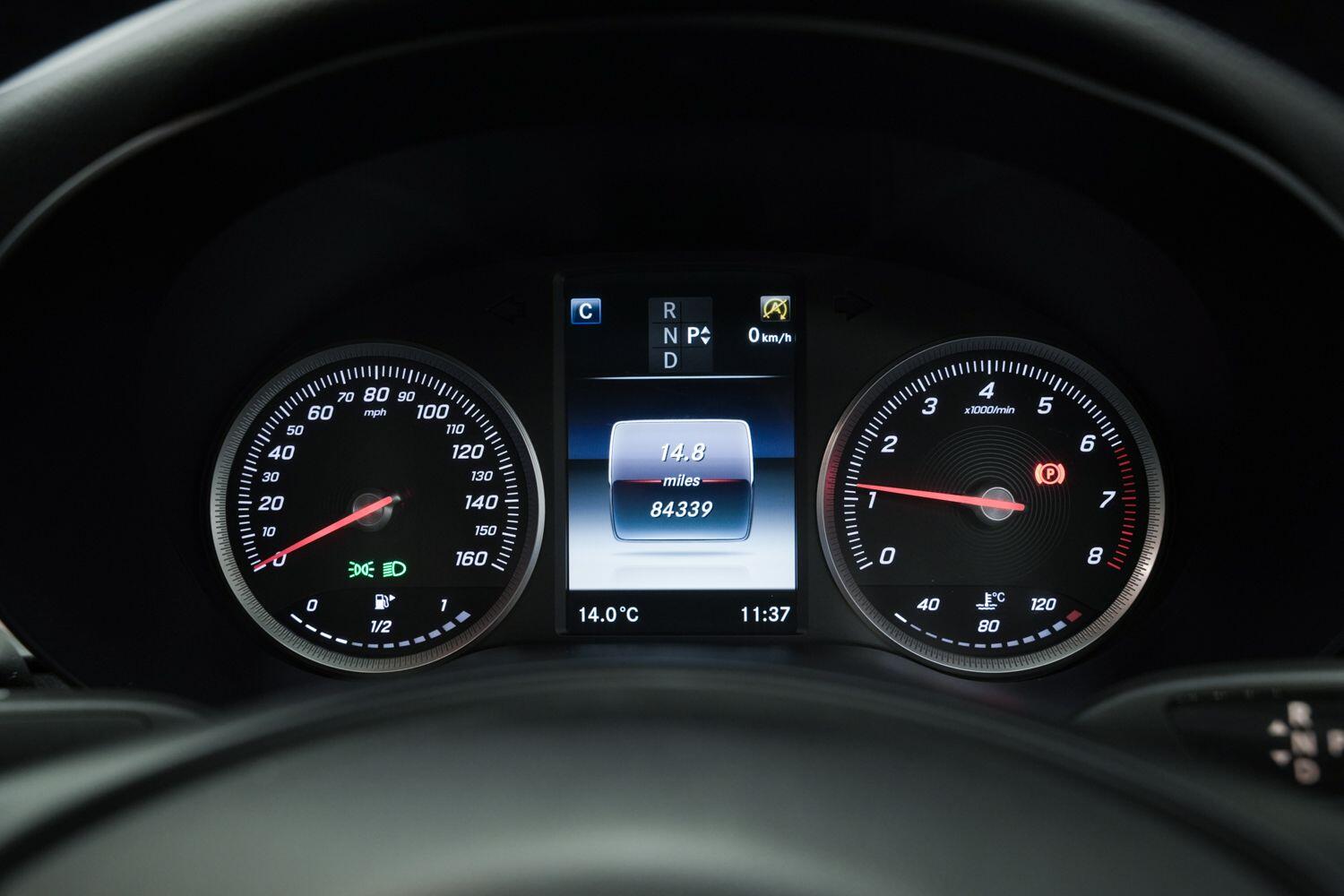 Used Mercedes-Benz C Class 2017 for sale - 76550395: Photo 25