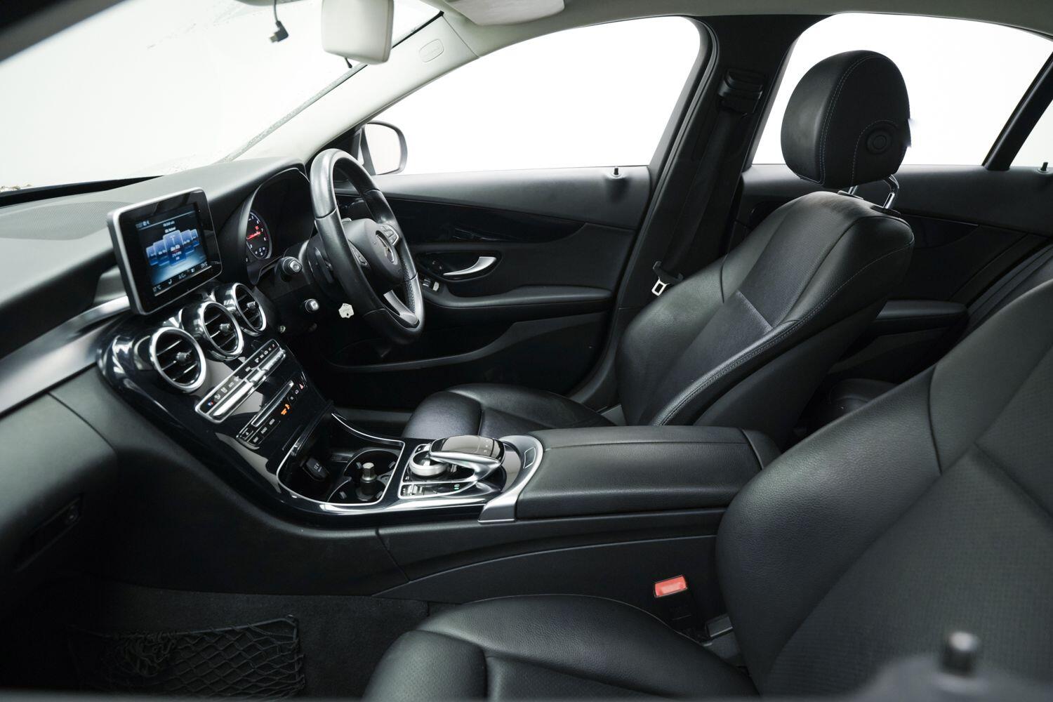 Used Mercedes-Benz C Class 2017 for sale - 76550395: Photo 27