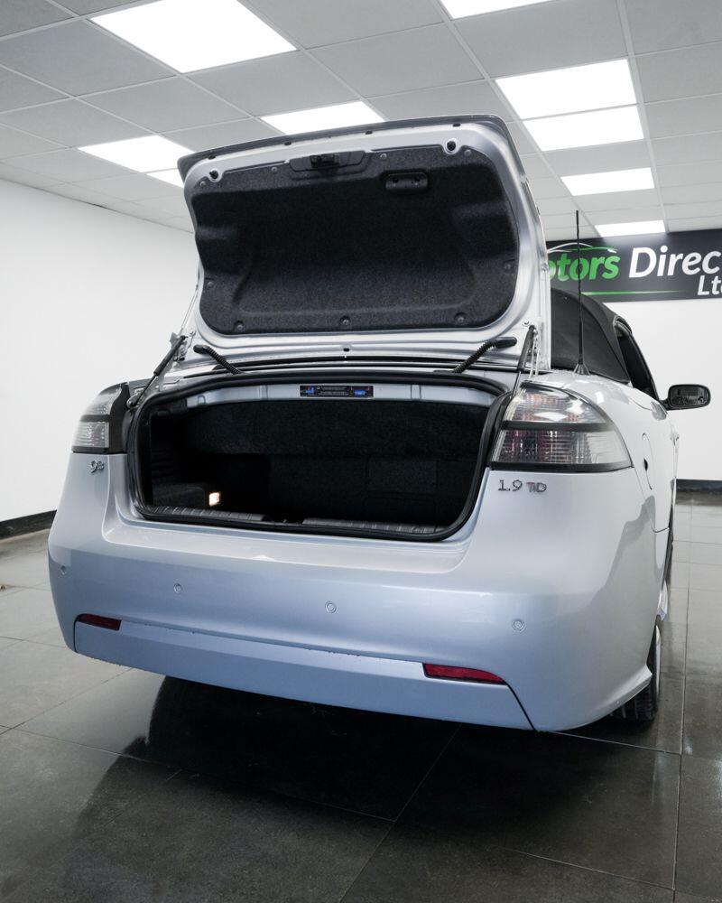 Used Saab 9-3 2010 for sale - 77738116: Photo 8