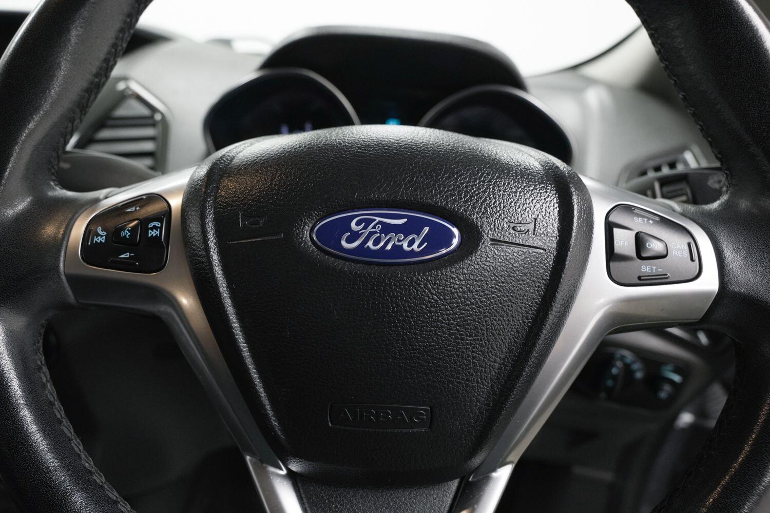 Used Ford Ecosport 2017 for sale - 77737370: Photo 25