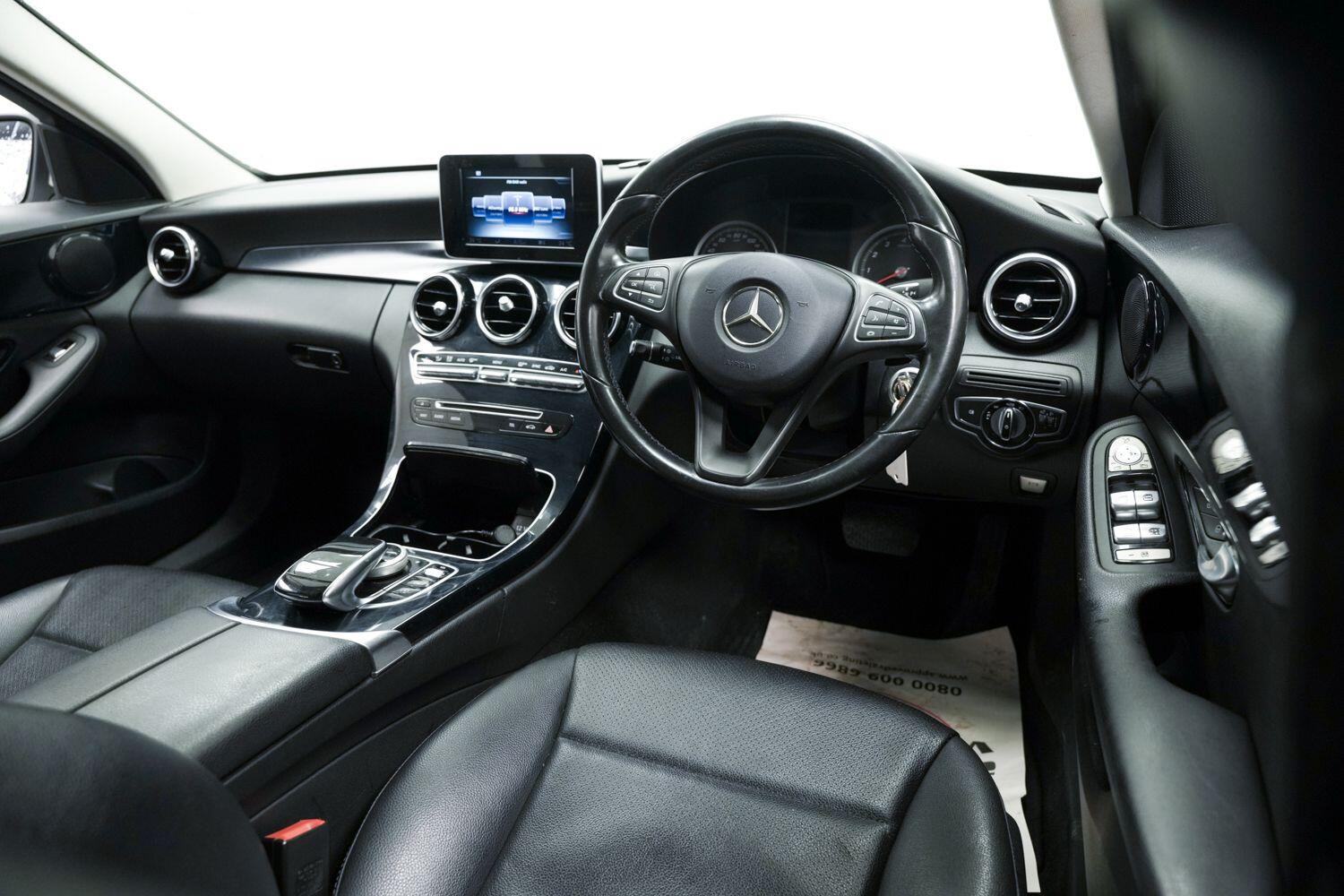 Used Mercedes-Benz C Class 2015 for sale - 76592593: Photo 10