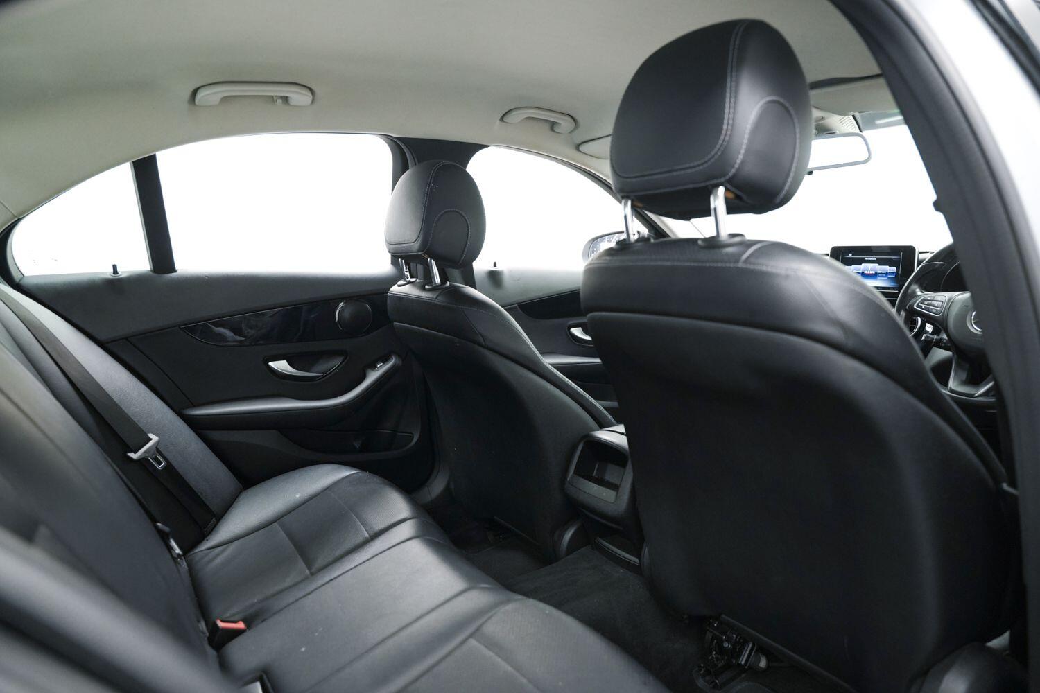 Used Mercedes-Benz C Class 2015 for sale - 76592593: Photo 15