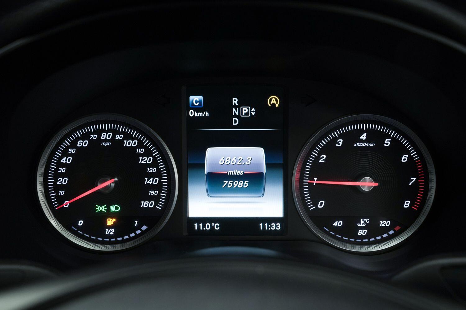 Used Mercedes-Benz C Class 2015 for sale - 76592593: Photo 25