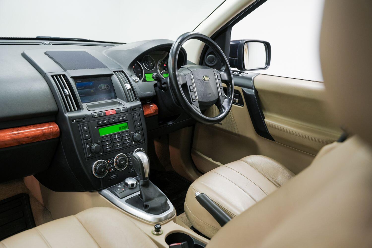 Used Land Rover Freelander 2011 for sale - 77305713: Photo 22