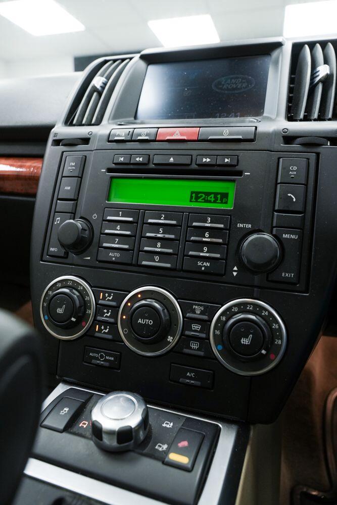 Used Land Rover Freelander 2011 for sale - 77305713: Photo 28