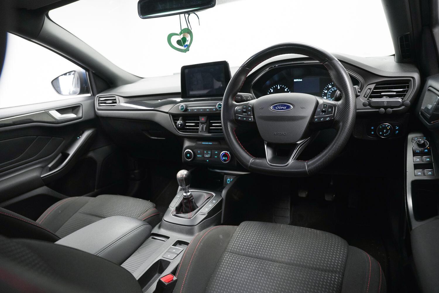 Used Ford Focus 2022 for sale - 78020212: Photo 10